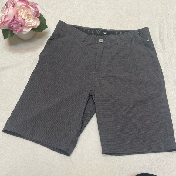 VEECE Other - VEECE Size 32 Men’s Shorts